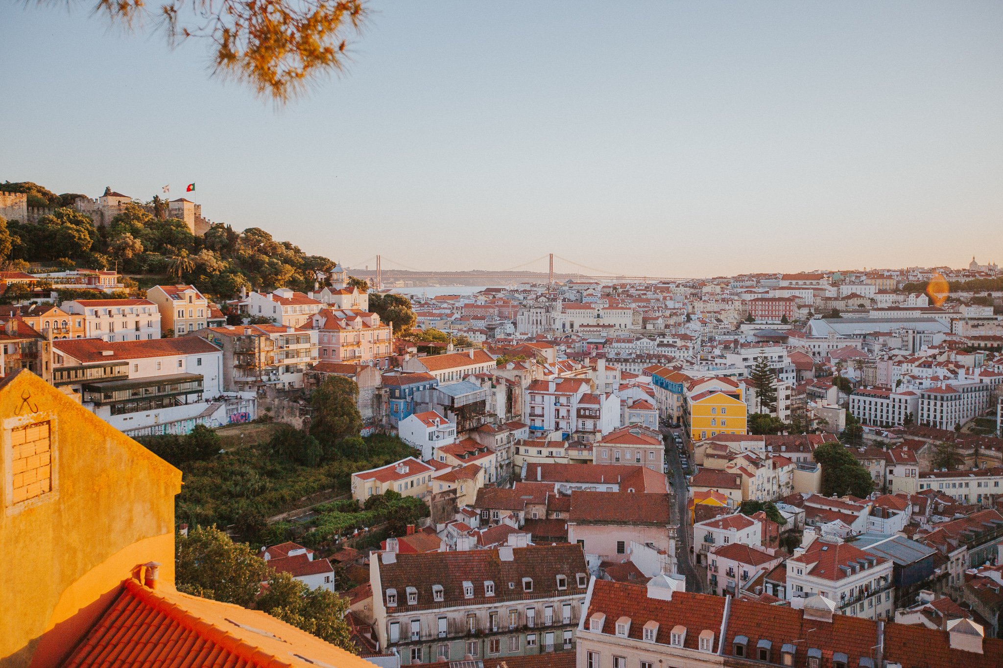 15 gorgeous views in Lisbon you don't want to miss!